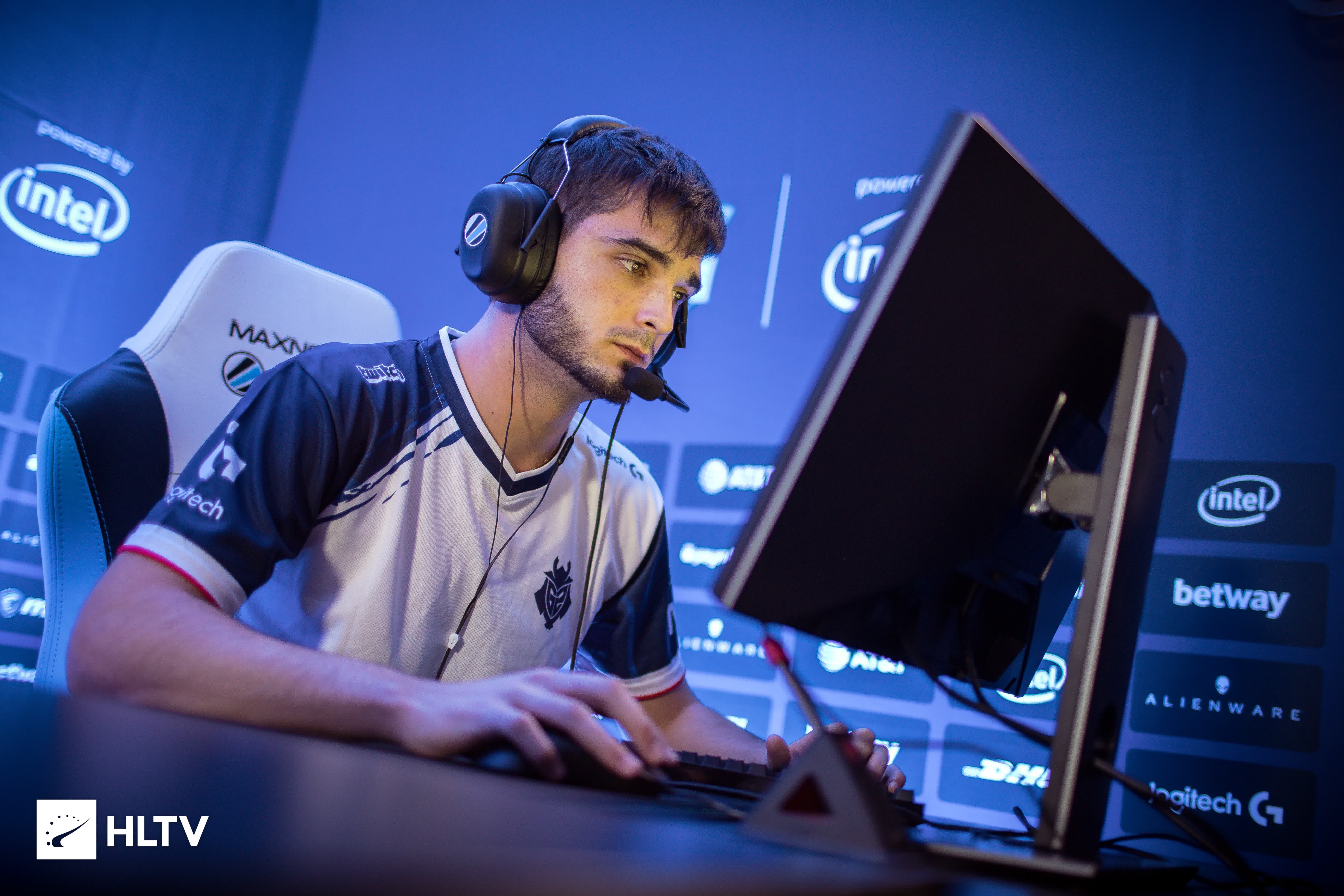 球活动中来 球活动中来